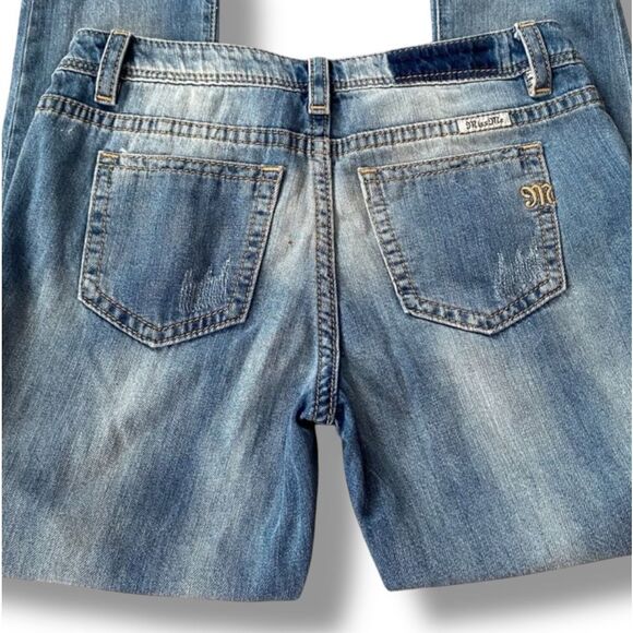 Miss Me Boyfriend Light Wash Ankle Floral Embroidered Jeans - Picture 13 of 14